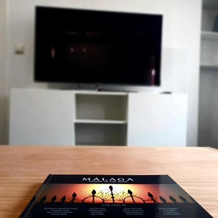Apartamento Vacacional Cuarteles Μάλαγα Εξωτερικό φωτογραφία